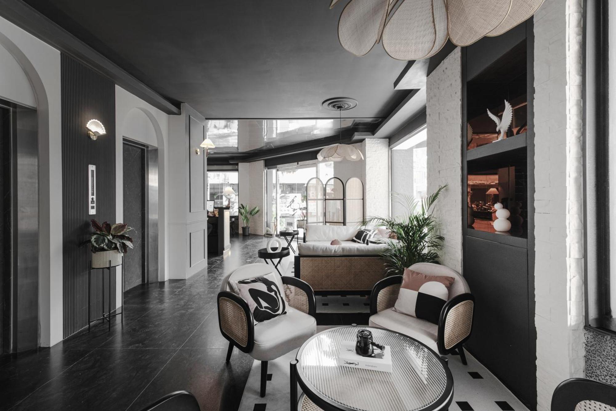 Moon Lake Hotel Taichung Buitenkant foto